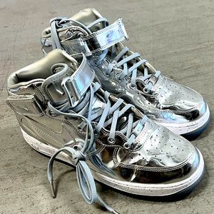 Men’s Nike Air Force One Metallic Silver Sz 8